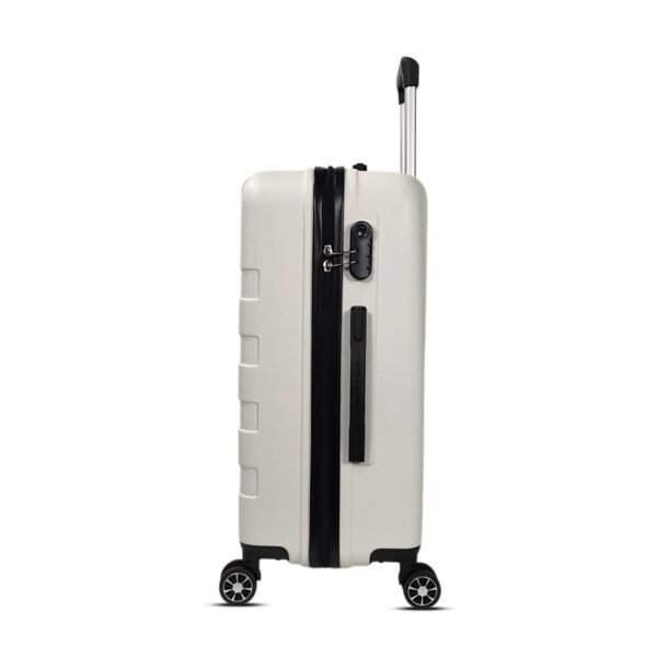 luggage bags with scratch resistant finish and 360° spinner wheels